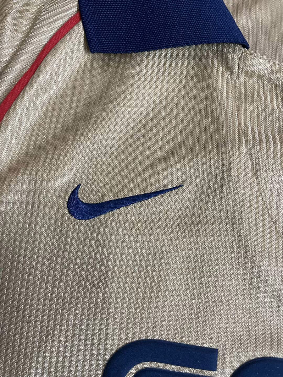 Arsenal 2001/02 Away Long Sleeve - Retro