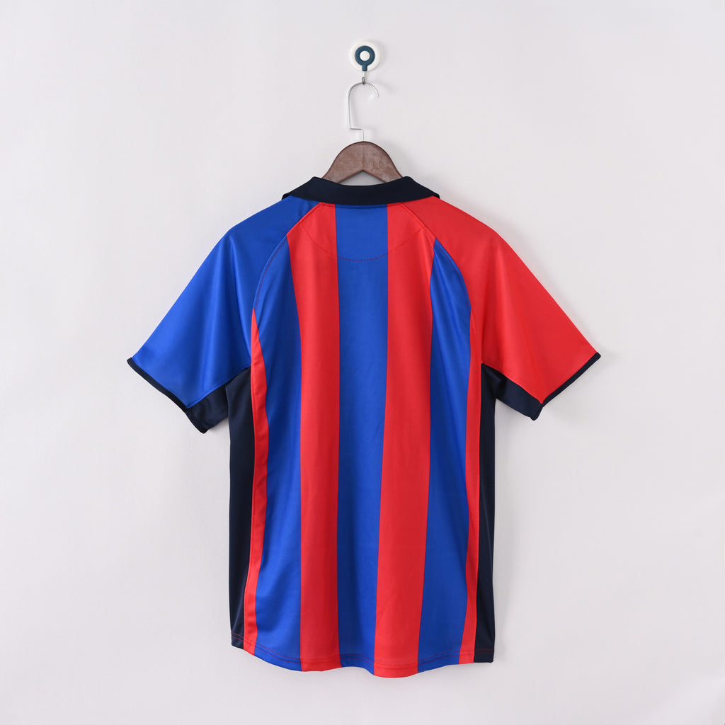 Barcelona 2001/02 Home - Retro