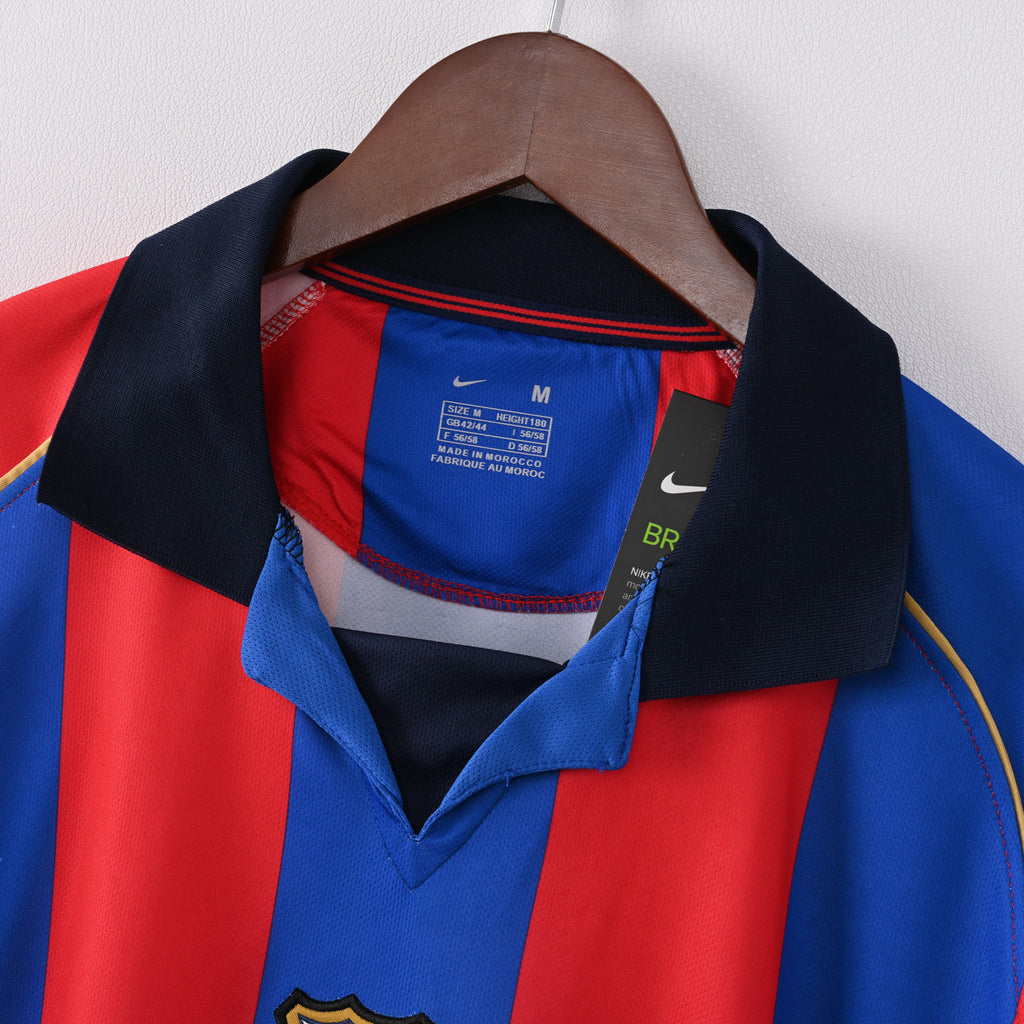 Barcelona 2001/02 Home - Retro