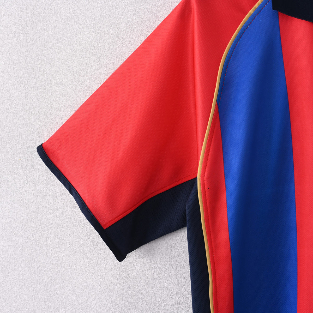 Barcelona 2001/02 Home - Retro