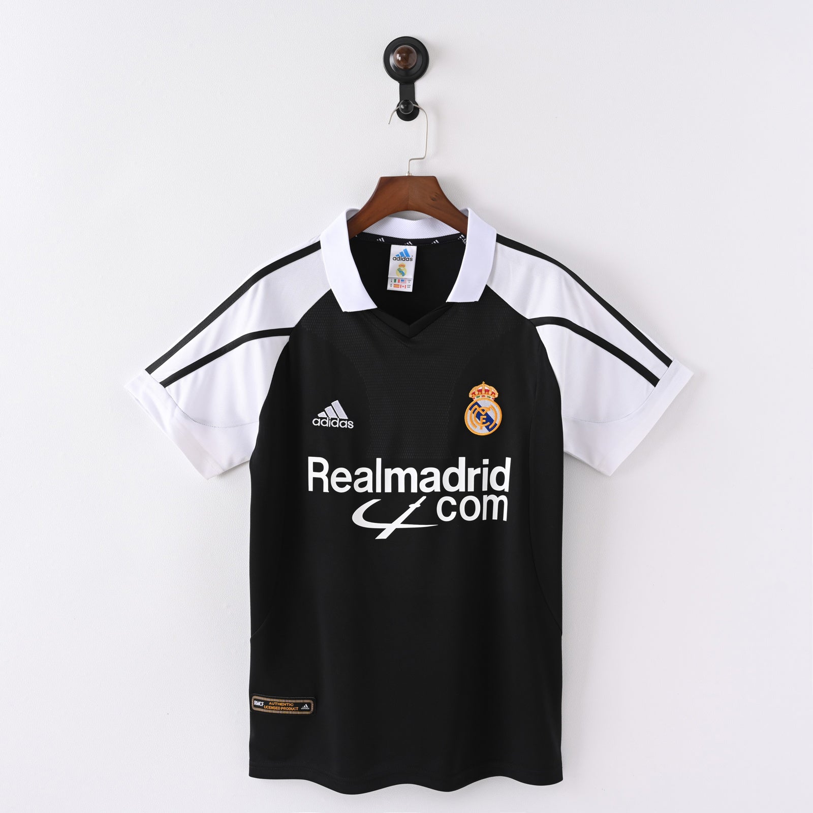 Real Madrid 2001/02 Away - Retro