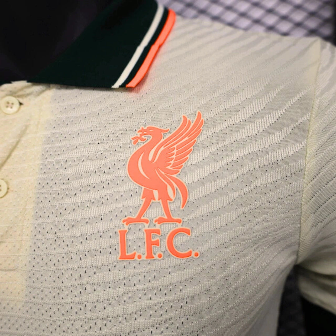 Liverpool FC 2021/22 Away - Retro Player Version