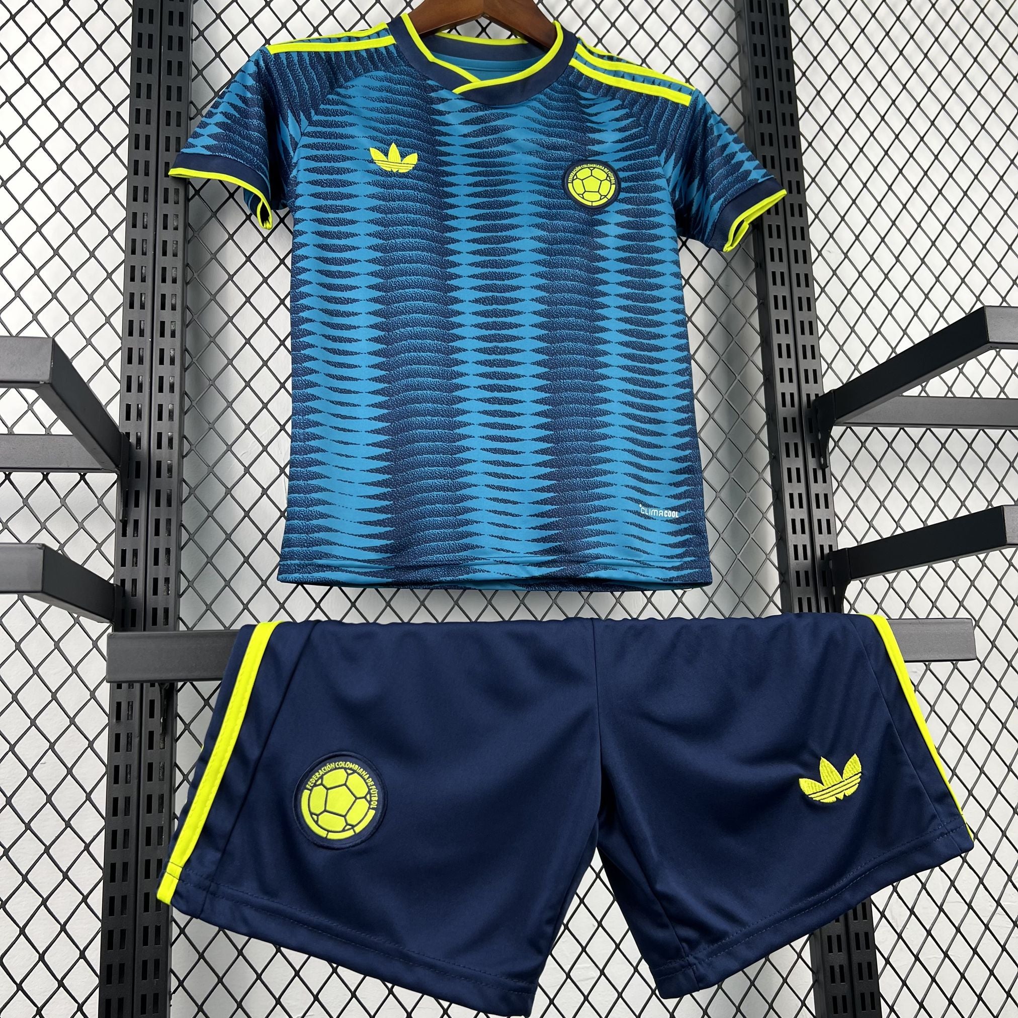 Colombia 2026 Away - Kid Kit