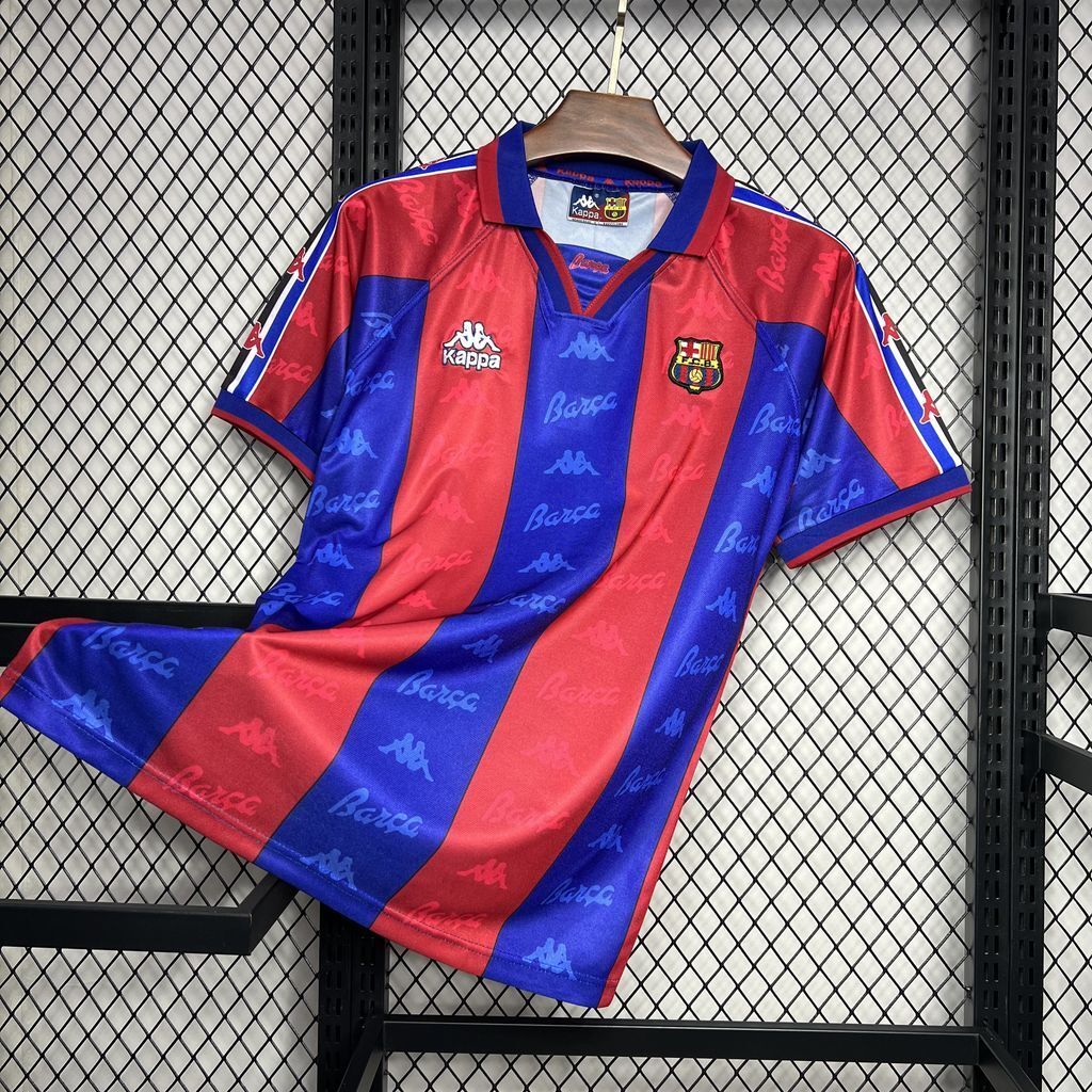 Barcelona 1995/97 Home - Retro