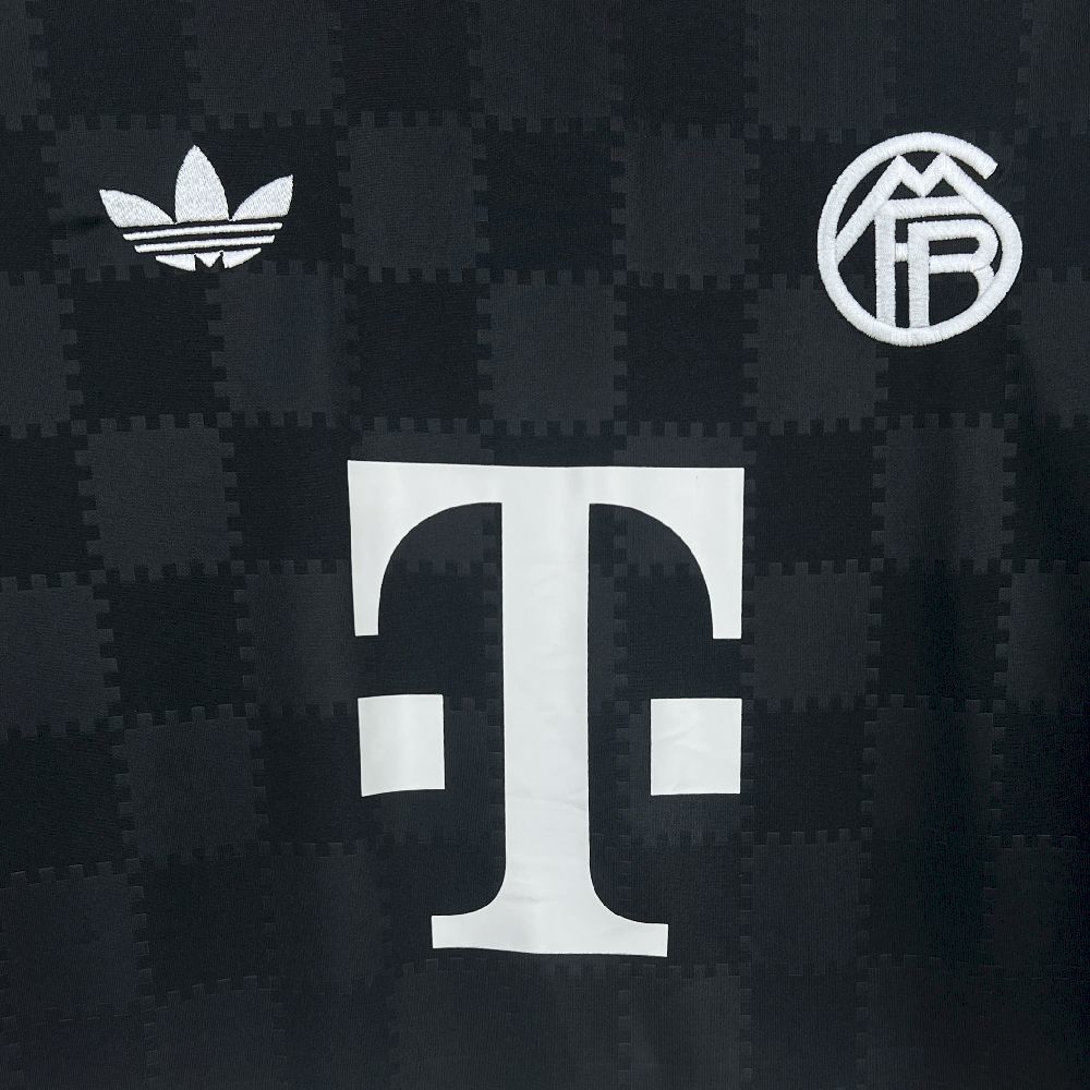 Bayern Munich 2025/26 Third - Fan Version