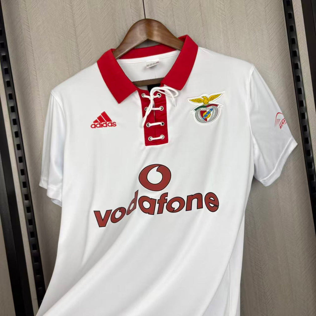 Benfica 2004/05 Away - Retro football kit - view 3
