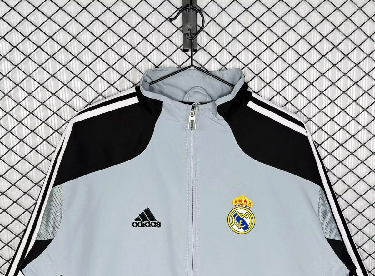 Real Madrid 2004/05 Windbreaker - Retro