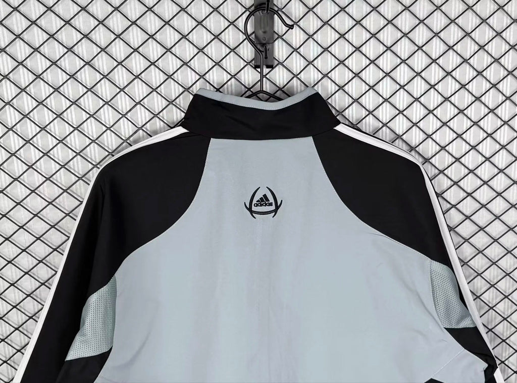 Real Madrid 2004/05 Windbreaker - Retro