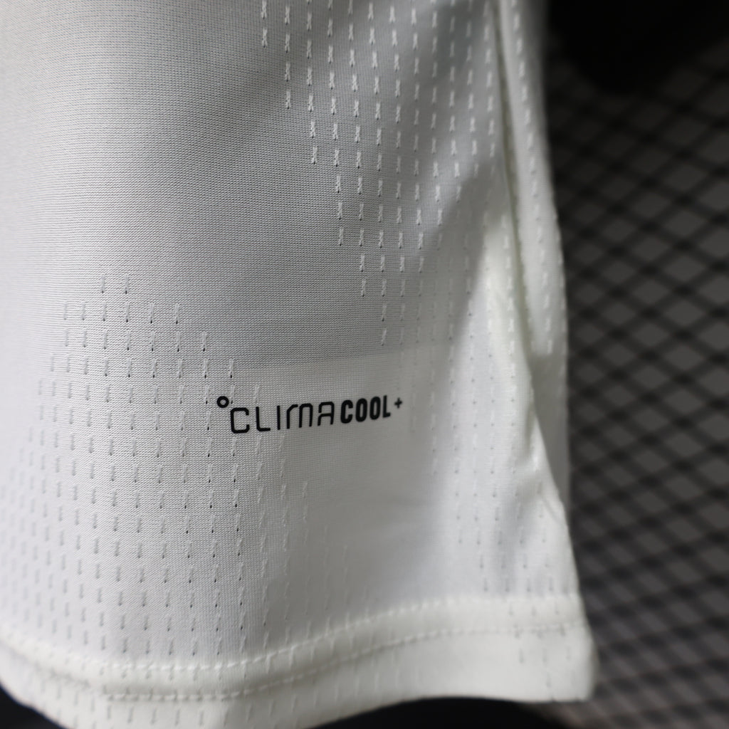 Manchester United third player football shirt with "climacool+" heat ventilation text