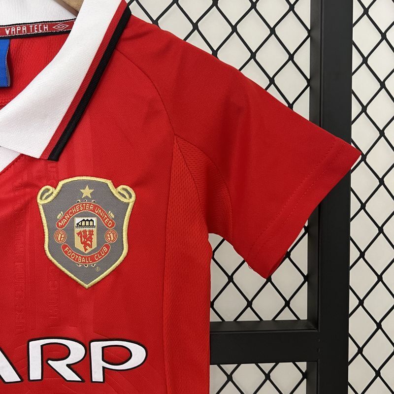 Manchester United 1999/00 Euro Home - Retro Kid Kit