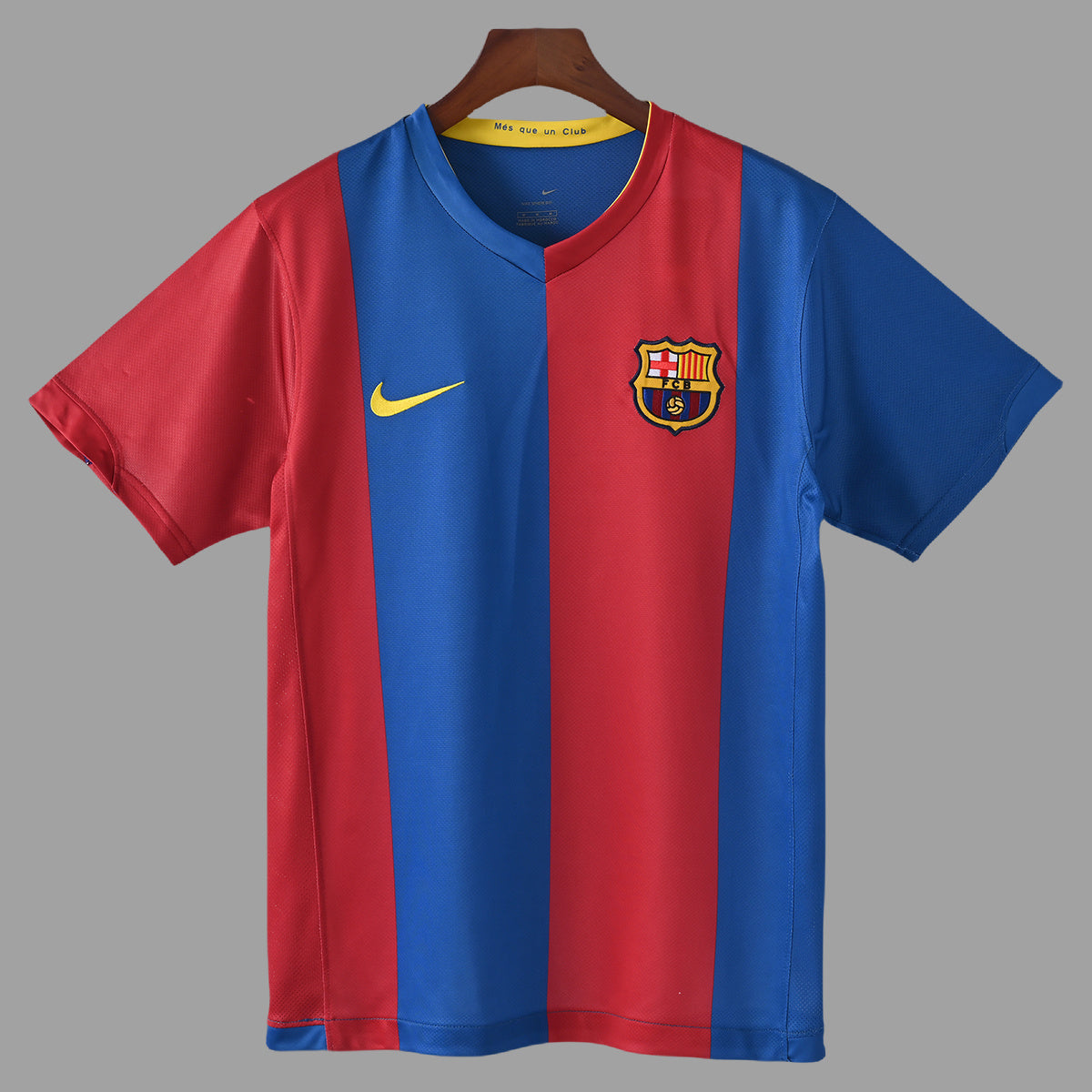 Barcelona 2006/07 Home - Retro