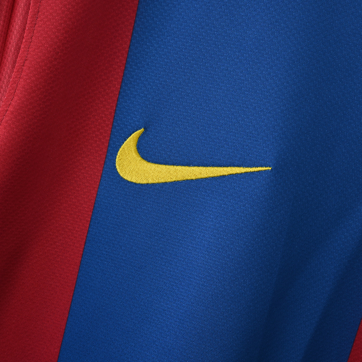 Barcelona 2006/07 Home - Retro