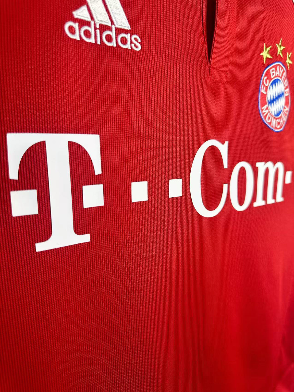 Bayern Munich 2006/07 Home - Retro football kit - view 6