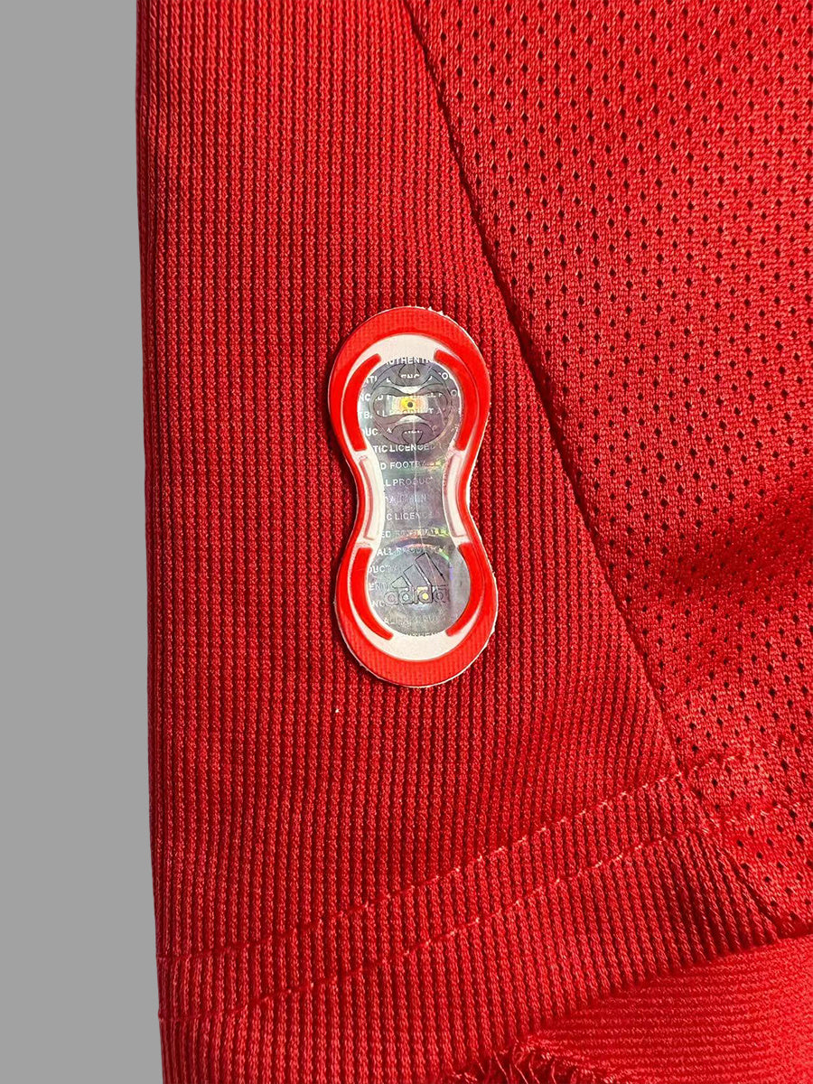 Bayern Munich 2006/07 Home - Retro football kit - view 7