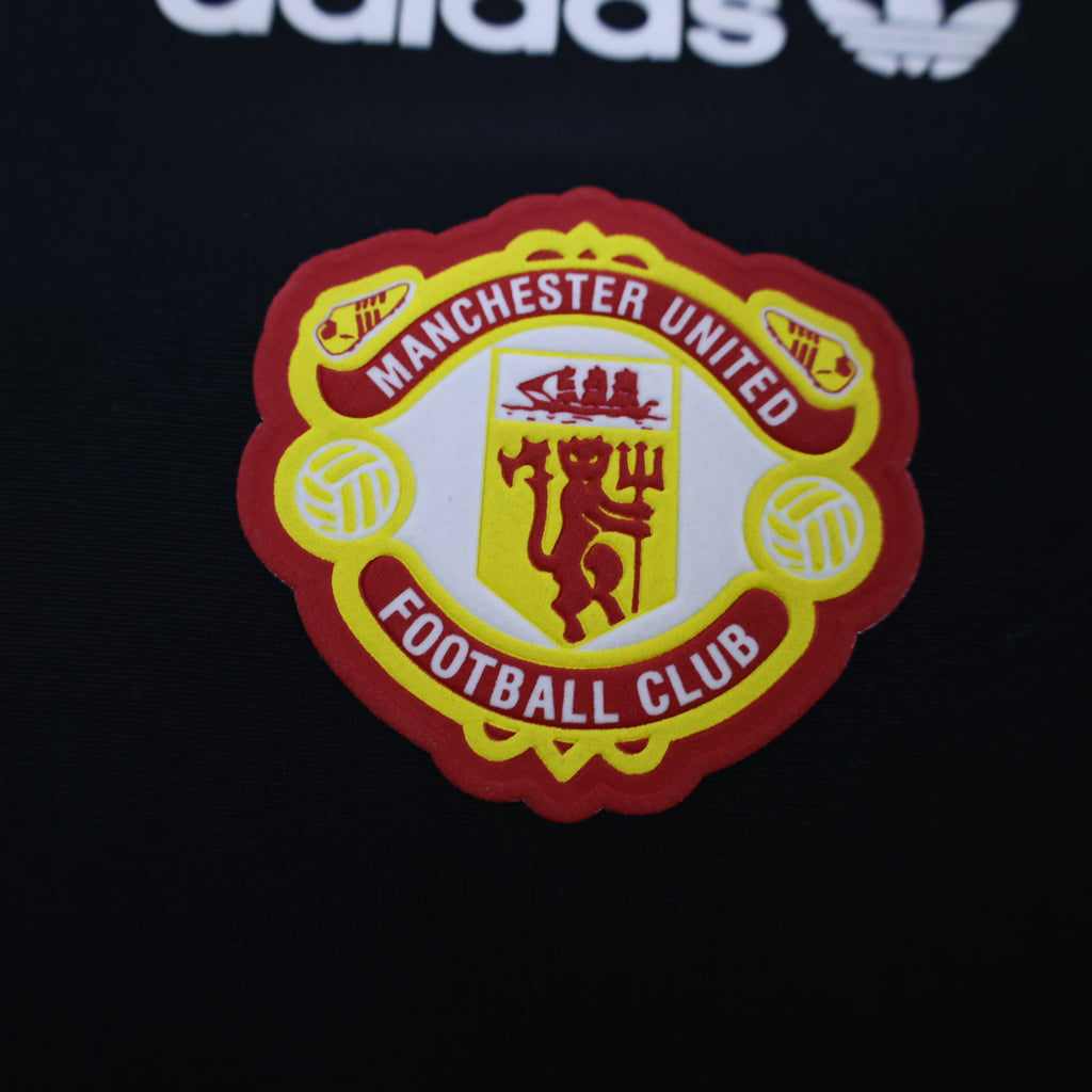 Manchester United 2026/27 Black EQT Shirt - Player Version