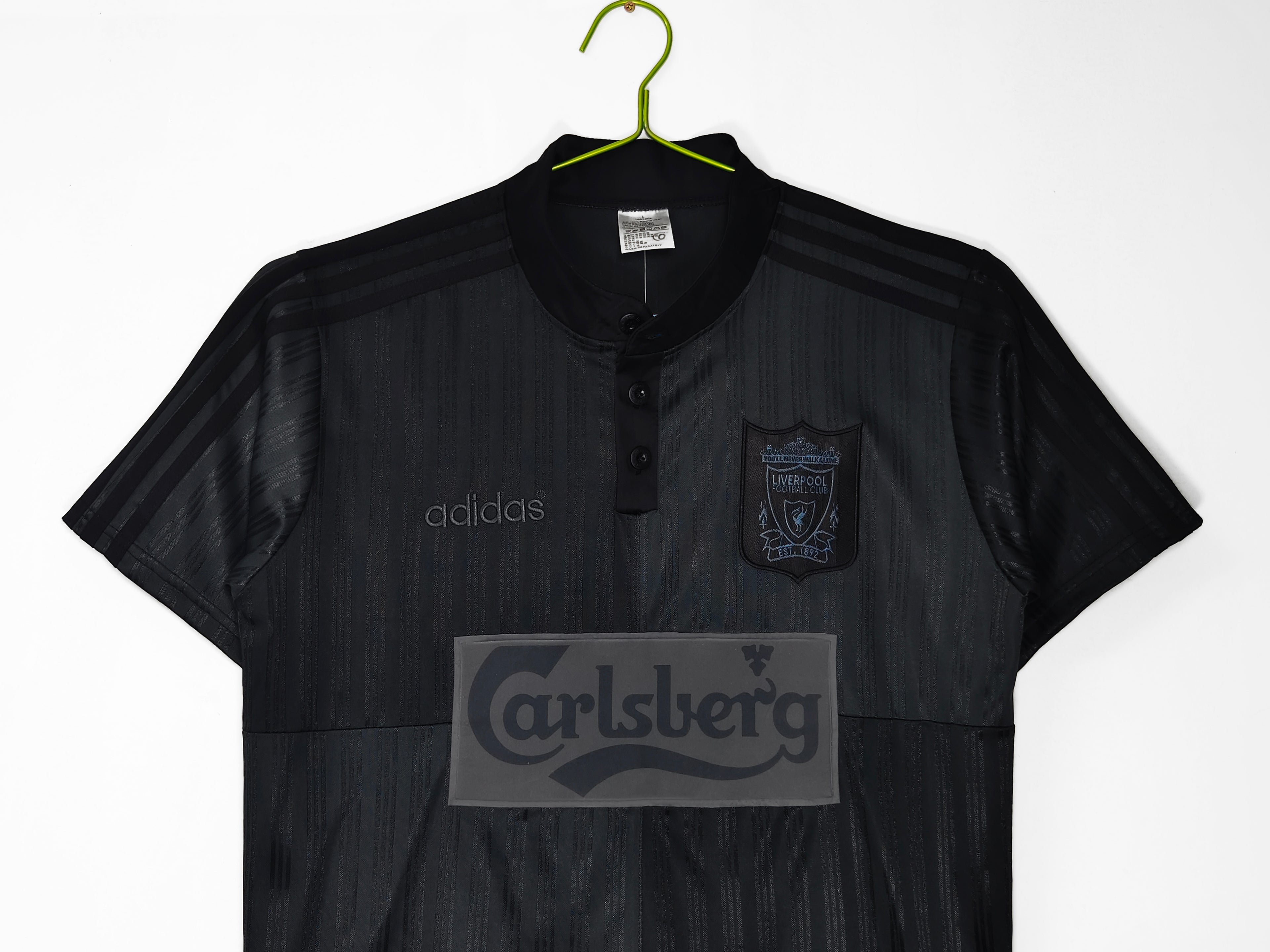 Liverpool FC 1995/96 Blackout Away - Retro