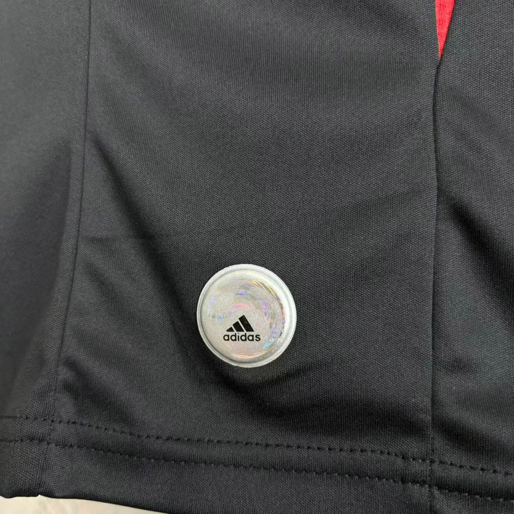 Benfica 2009/10 Away - Retro