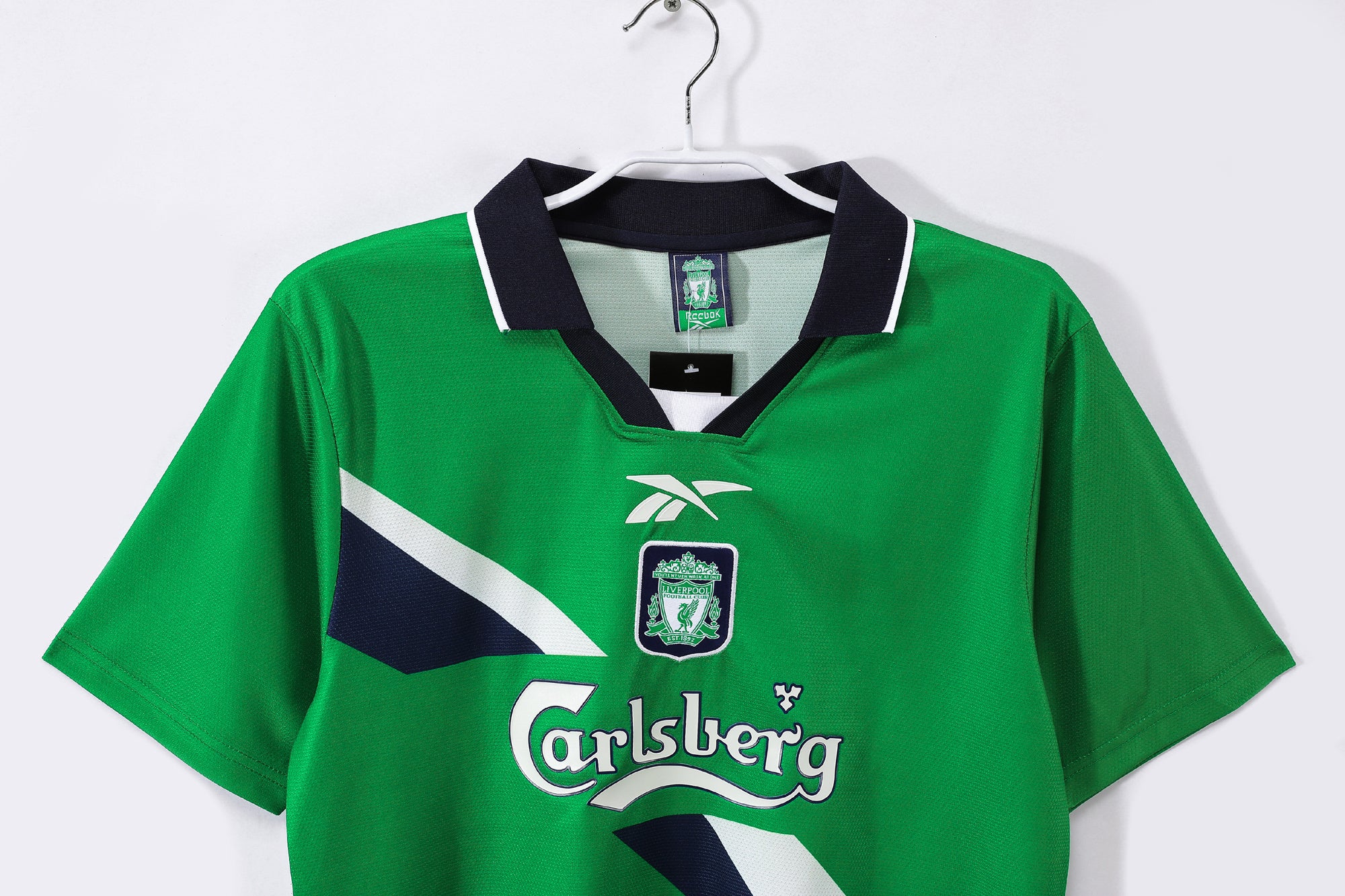 Liverpool FC 1999/01 Away - Retro