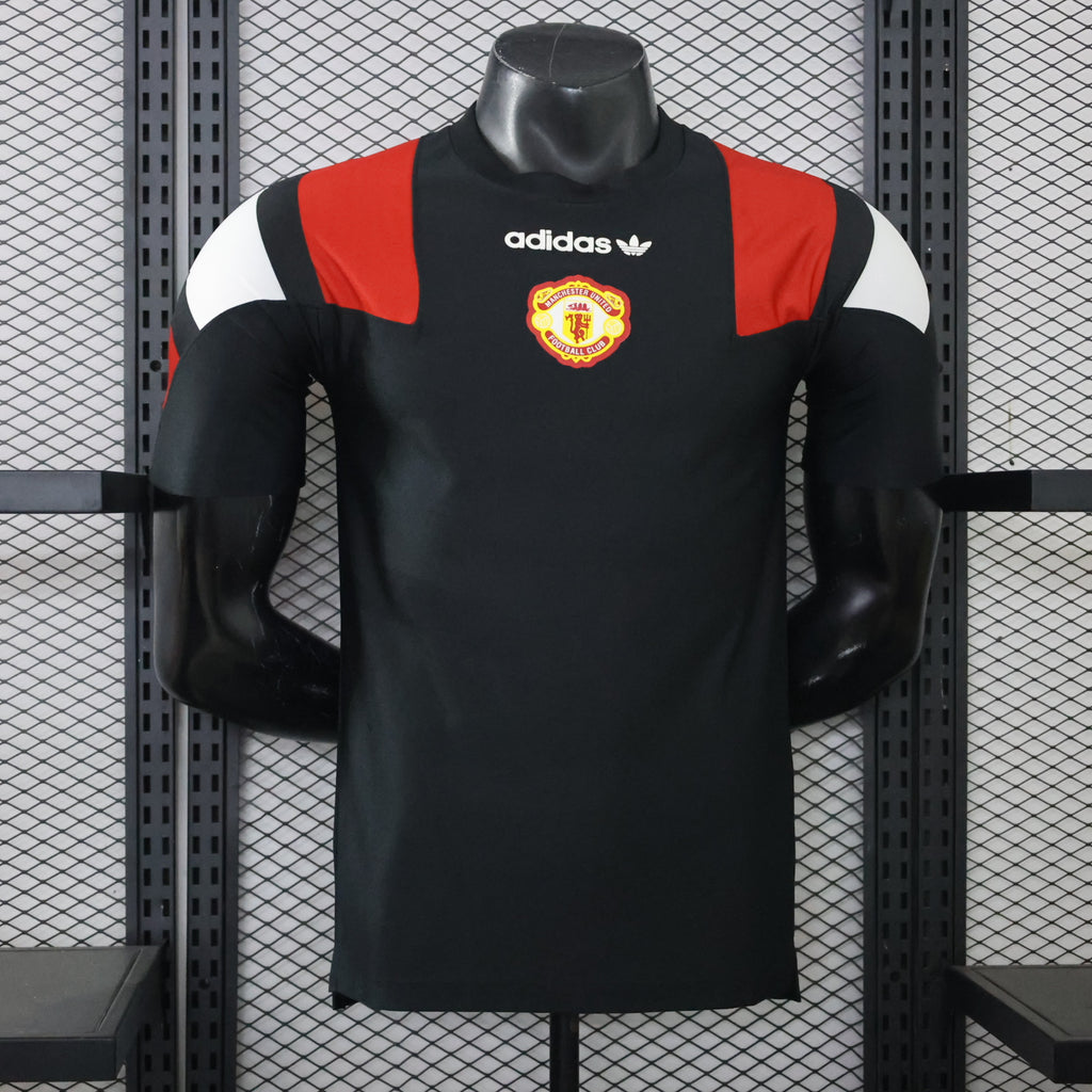 Manchester United 2026/27 Black EQT Shirt - Player Version