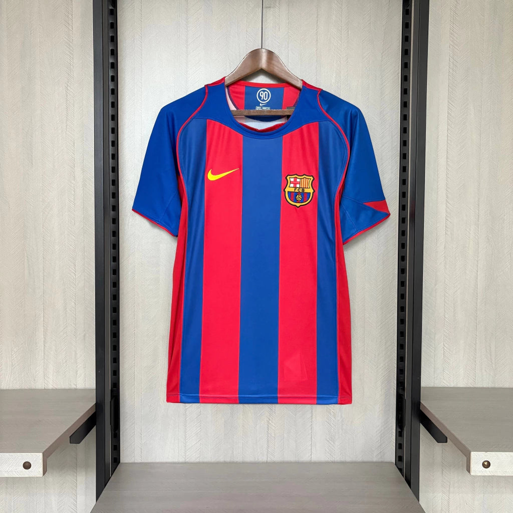 Barcelona 2004/05 Home - Retro
