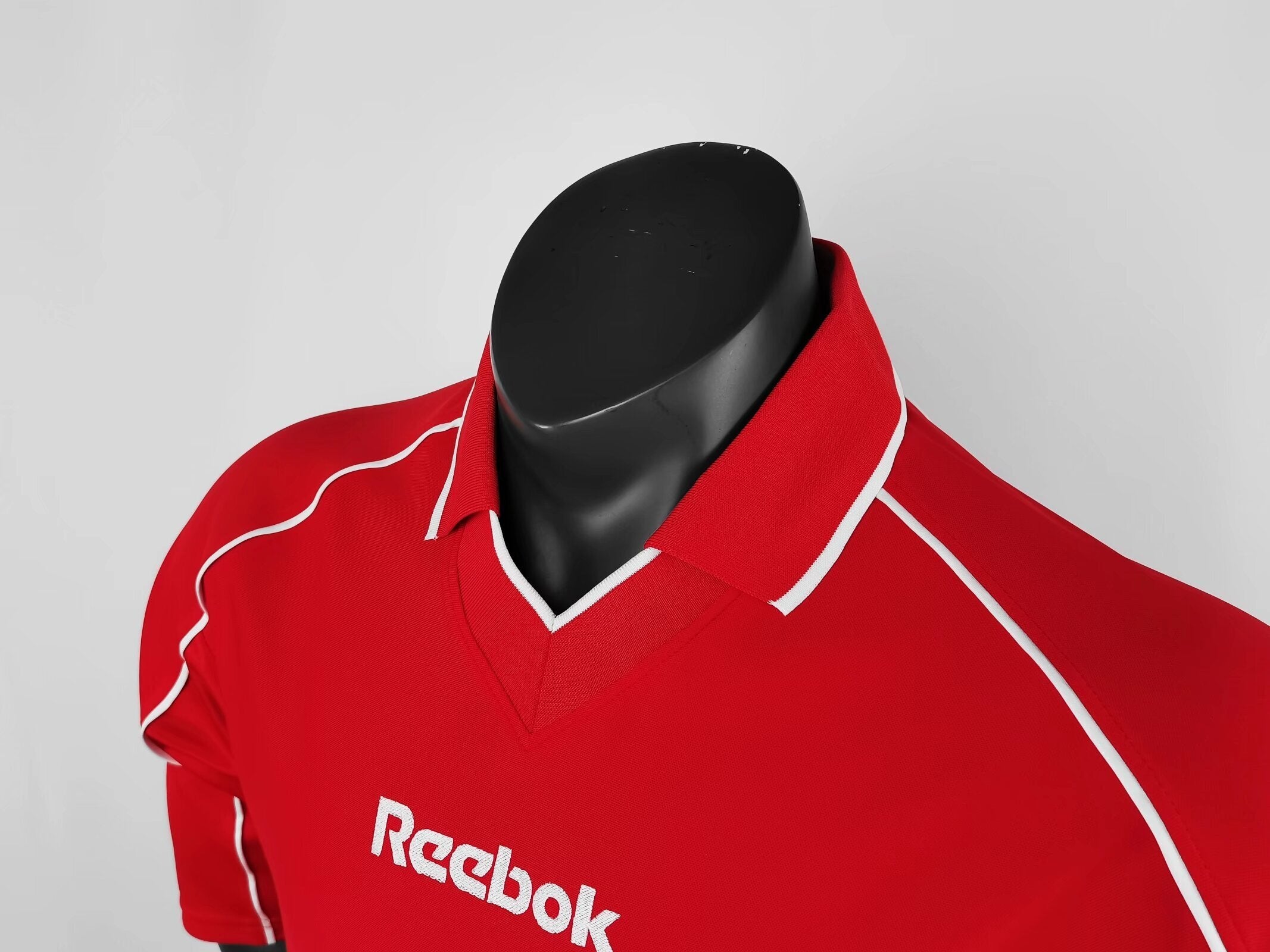 Liverpool FC 2001 UEFA Cup Final Home - Retro