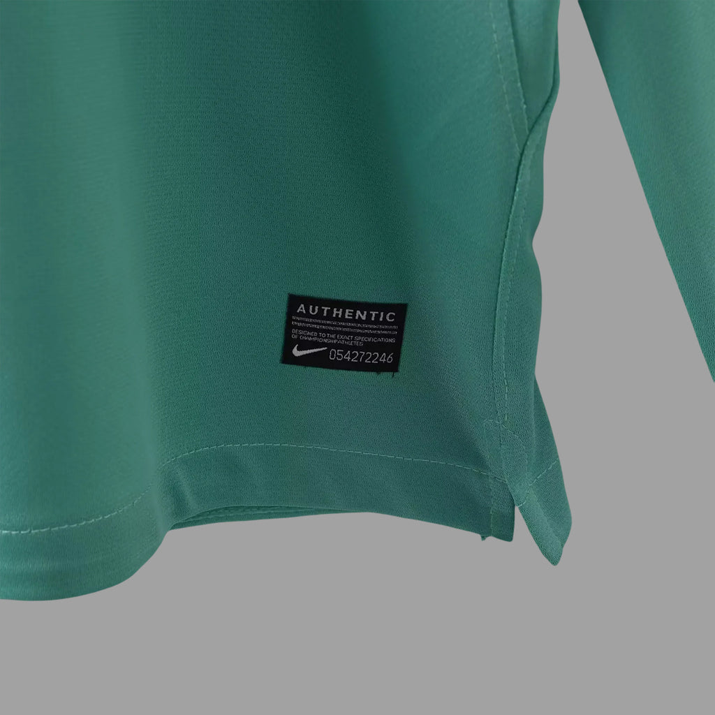 Barcelona 2010/12 Away Long Sleeve - Retro