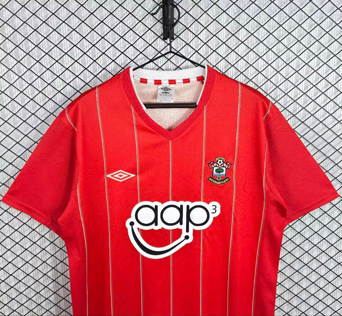 Southampton 2012/13 Home - Retro