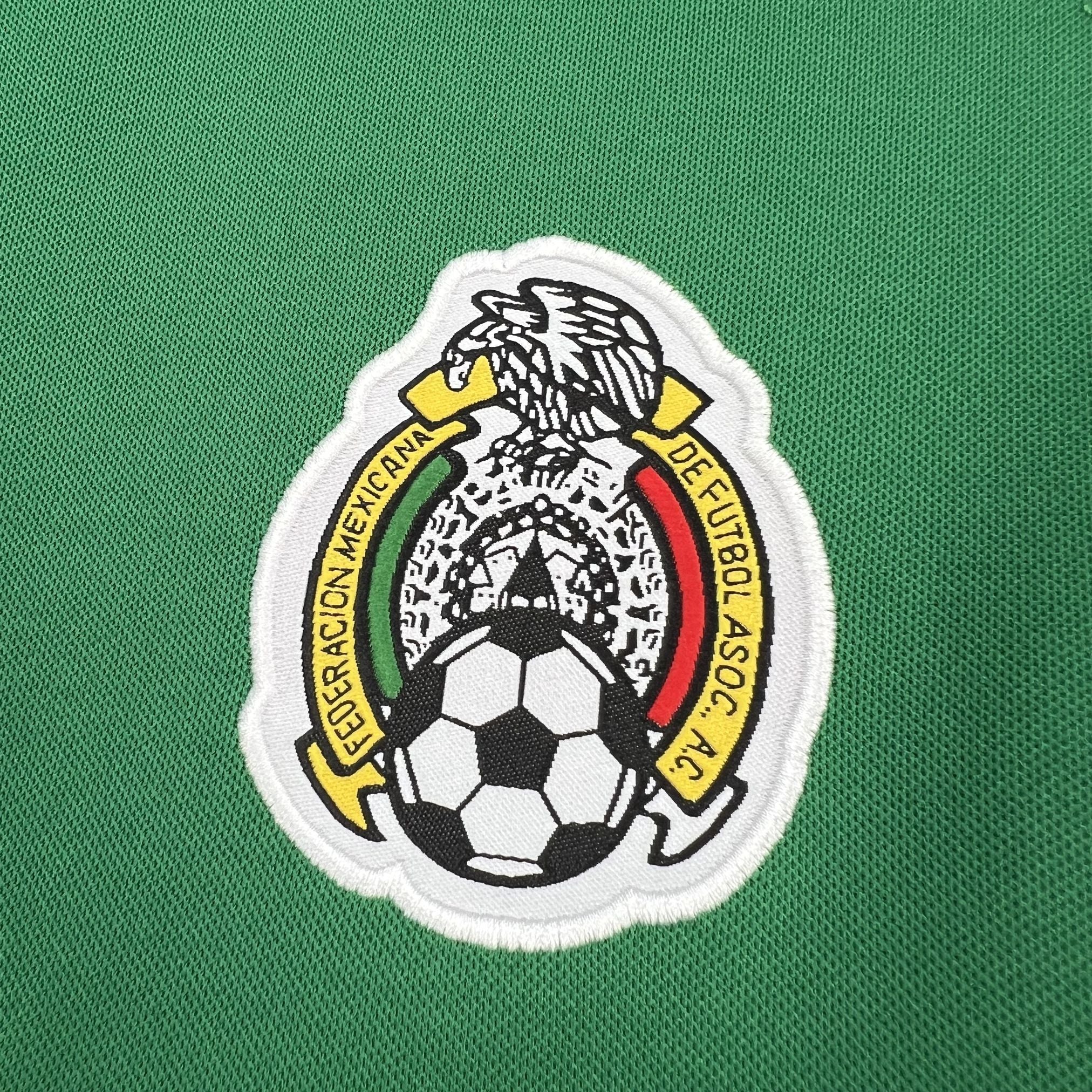 Mexico 2002 Home - Retro