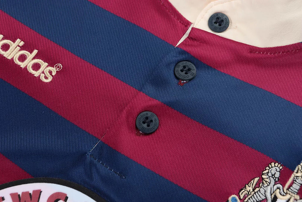 Newcastle United 1995/96 Away - Retro Kid Kit