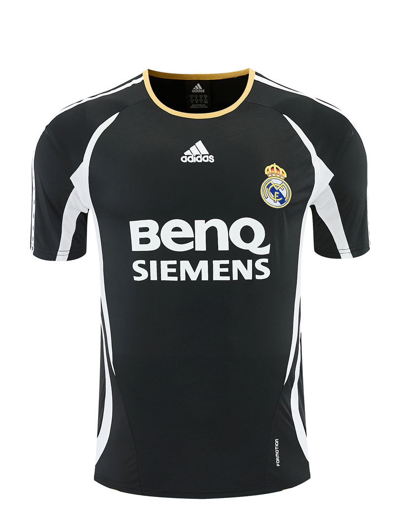 Real Madrid 2006/07 Black Retro Training Top