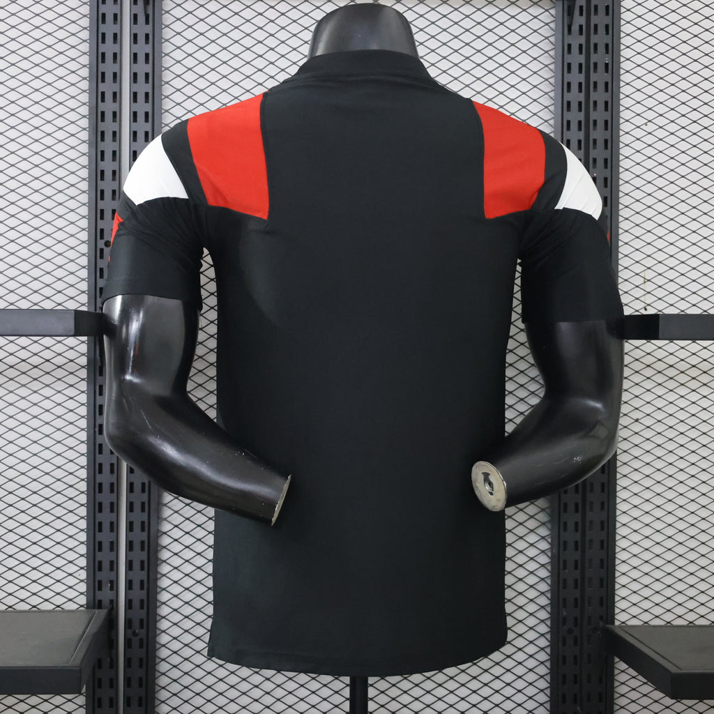 Manchester United 2026/27 Black EQT Shirt - Player Version