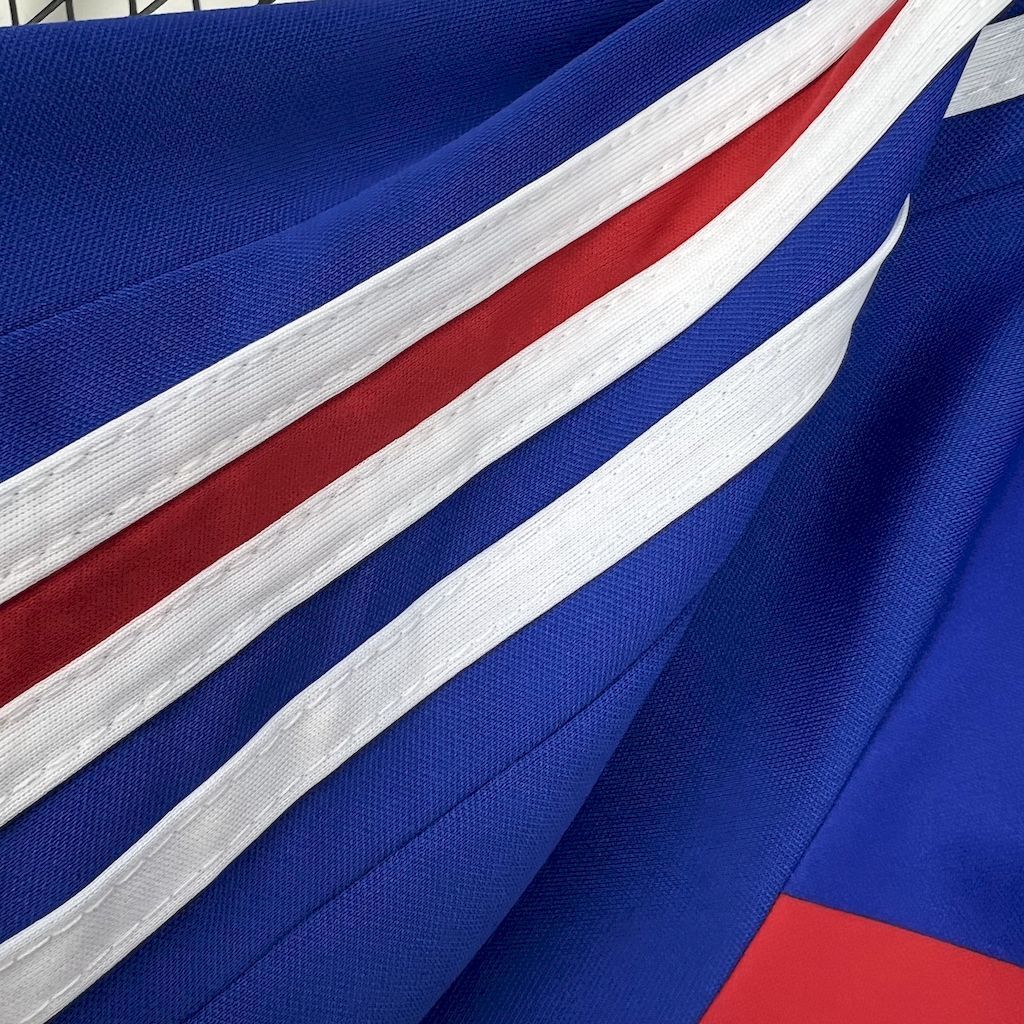 France 1984 Home - Retro