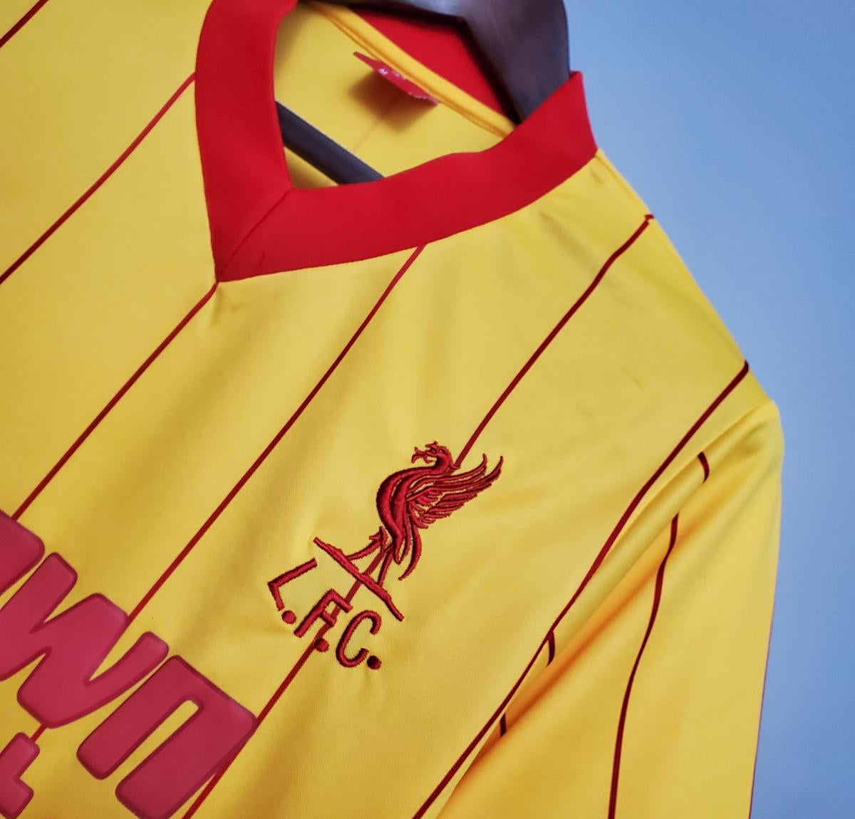 Liverpool FC 1982/84 Away - Retro
