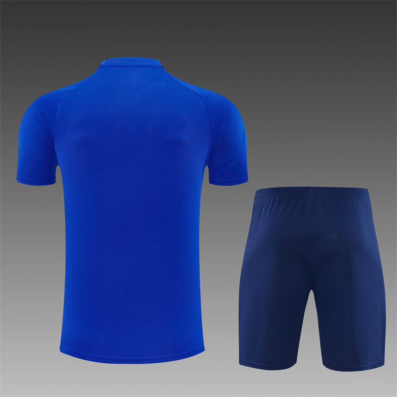 Blue Inter training T-shirt and shorts set, back view with elastic waist