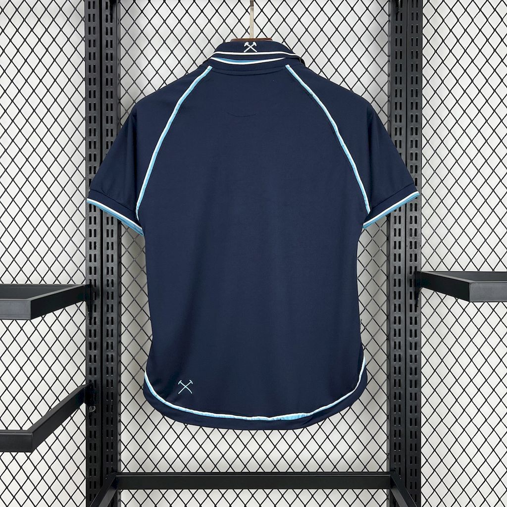 West Ham United 1999/01 Away - Retro