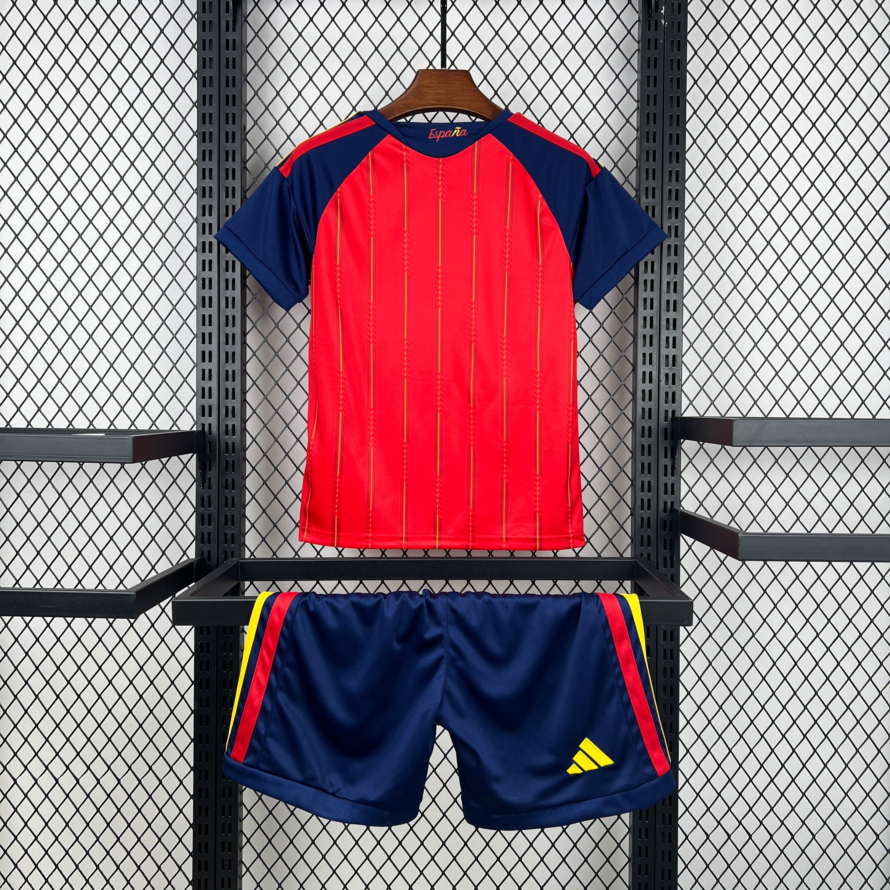 Spain 2026 Home - Kid Kit