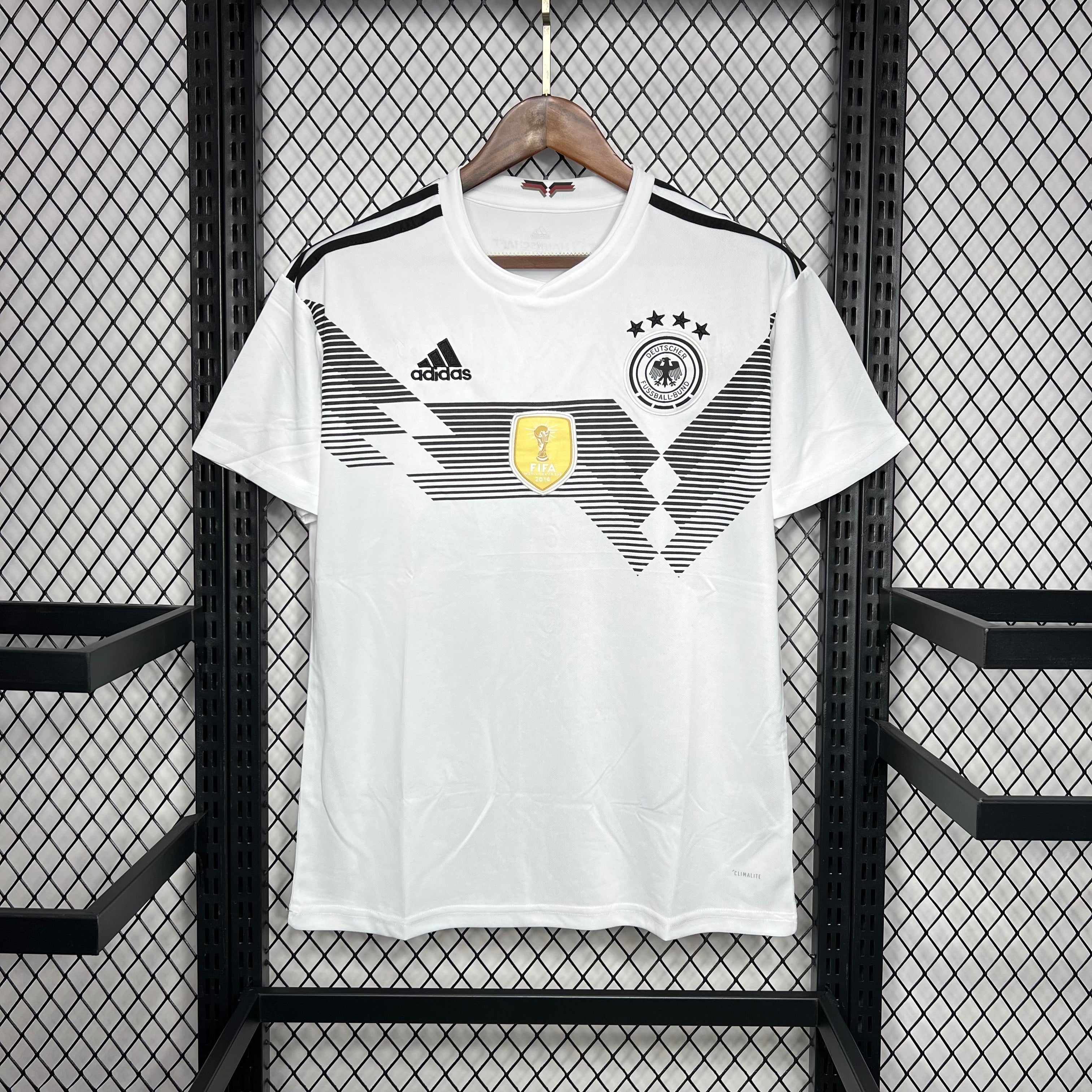 Germany 2018 Home - Retro