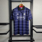 Manchester United 1999/00 Away - Retro