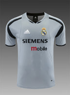 Real Madrid 2004/05 Grey Retro Training Top