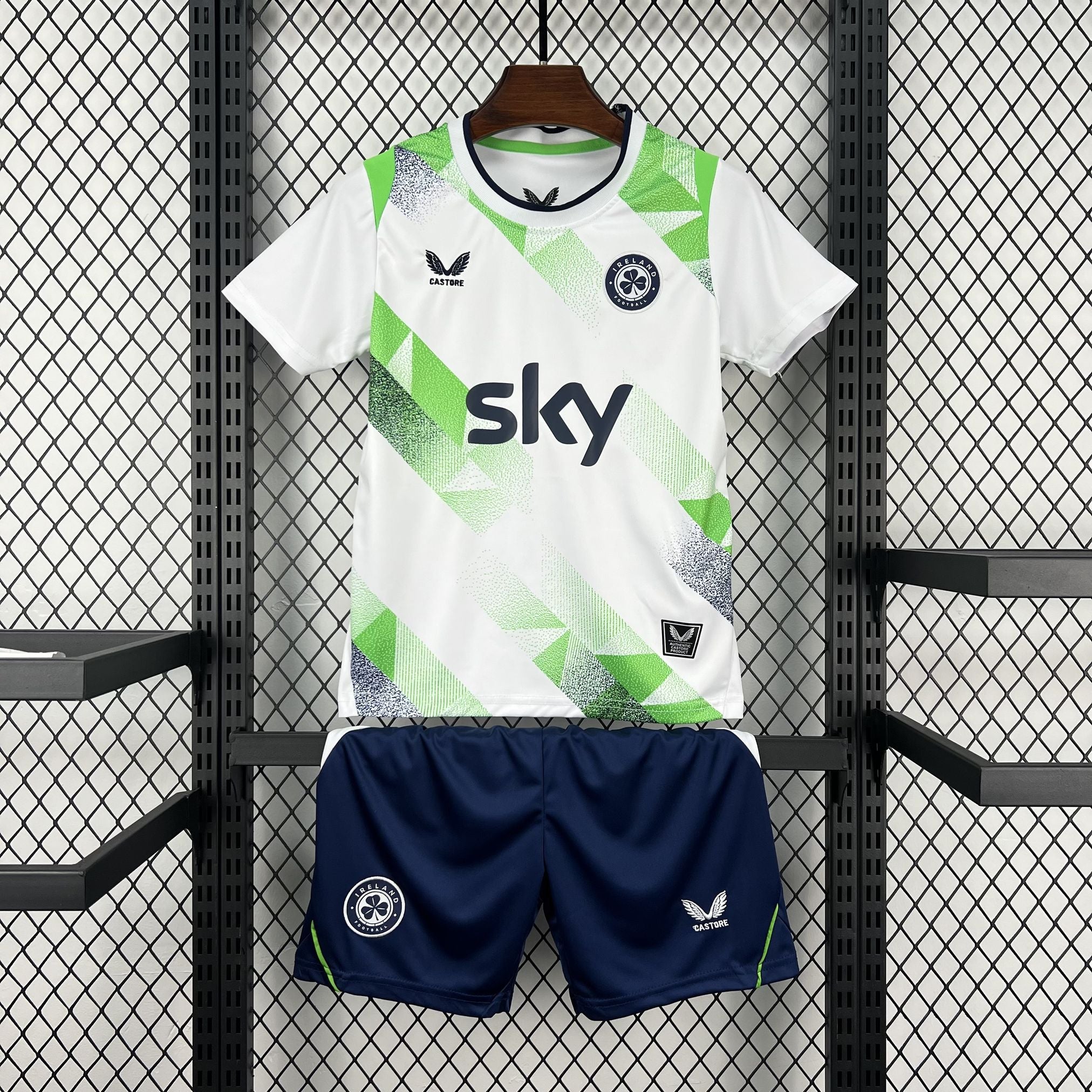 Republic of Ireland 2026 Away - Kid Kit