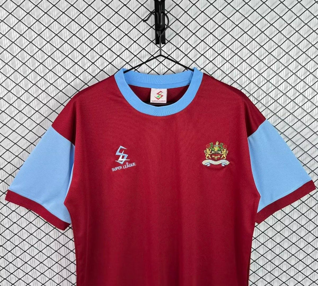 Burnley 2000/01 Home - Retro