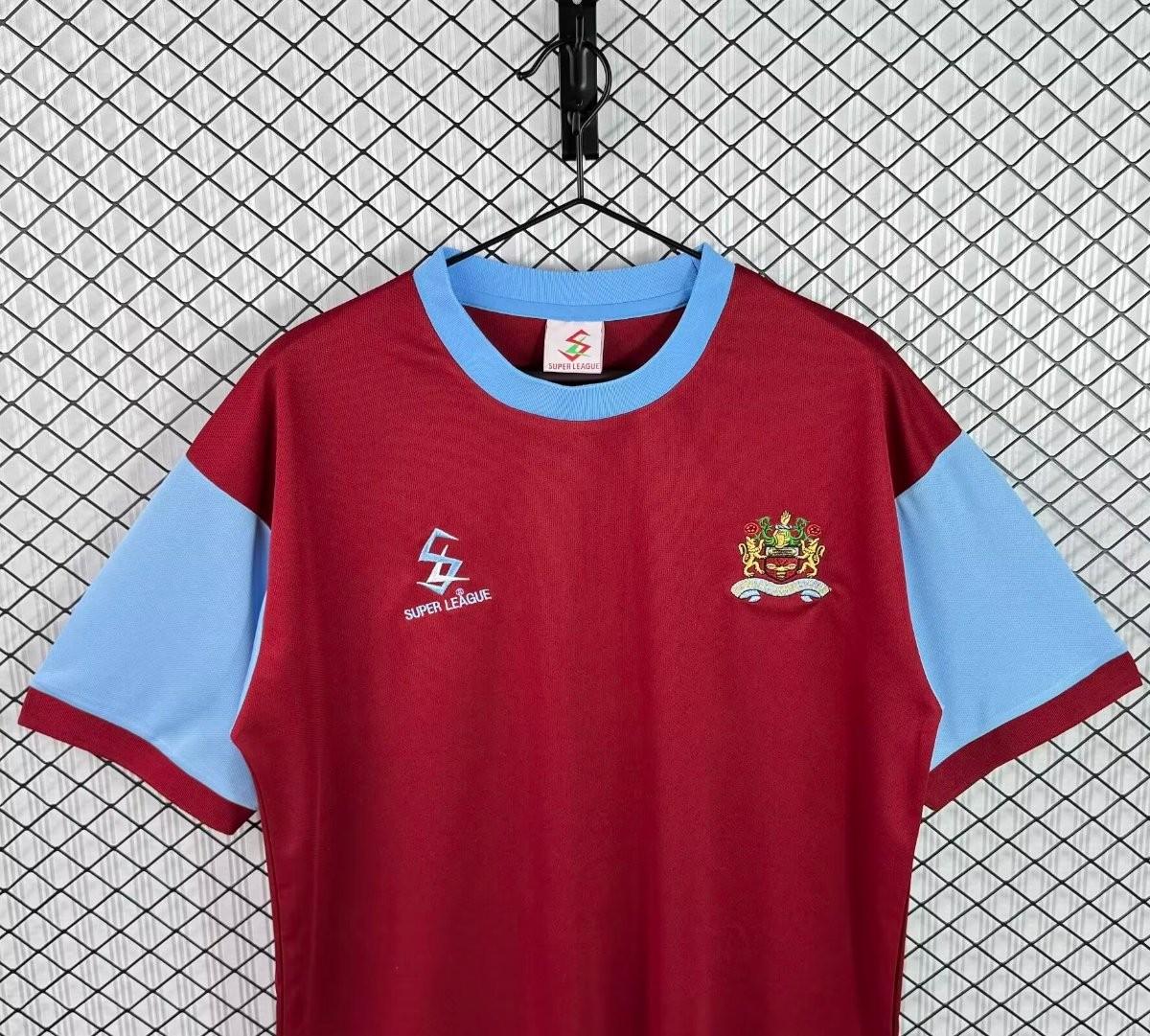 Burnley 2000/01 Home - Retro