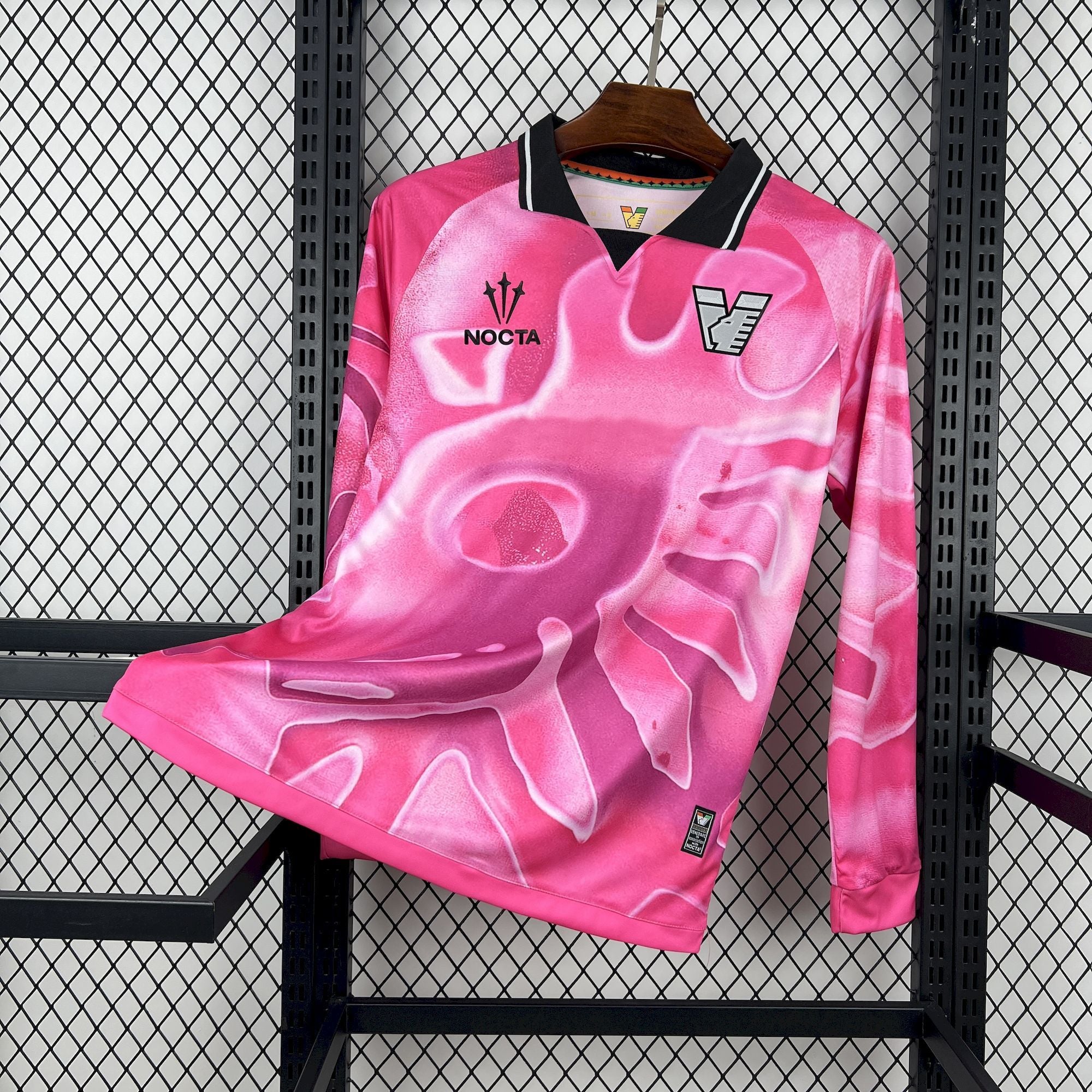 Venezia 2025/26 Goalkeeper Long Sleeve - Fan Version