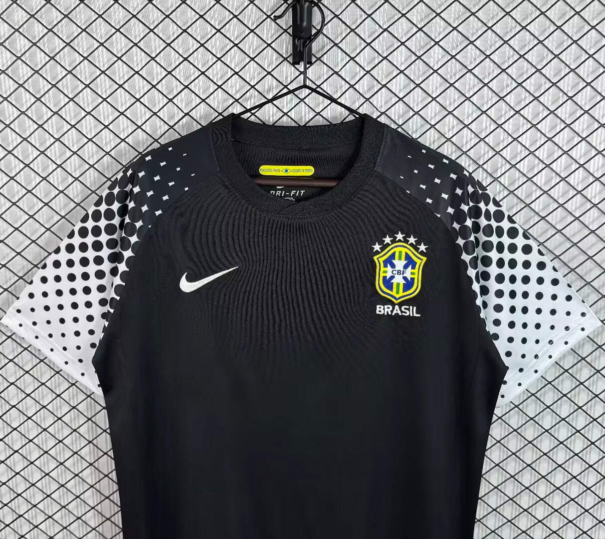 Brazil 2010 Goalkeeper - Retro