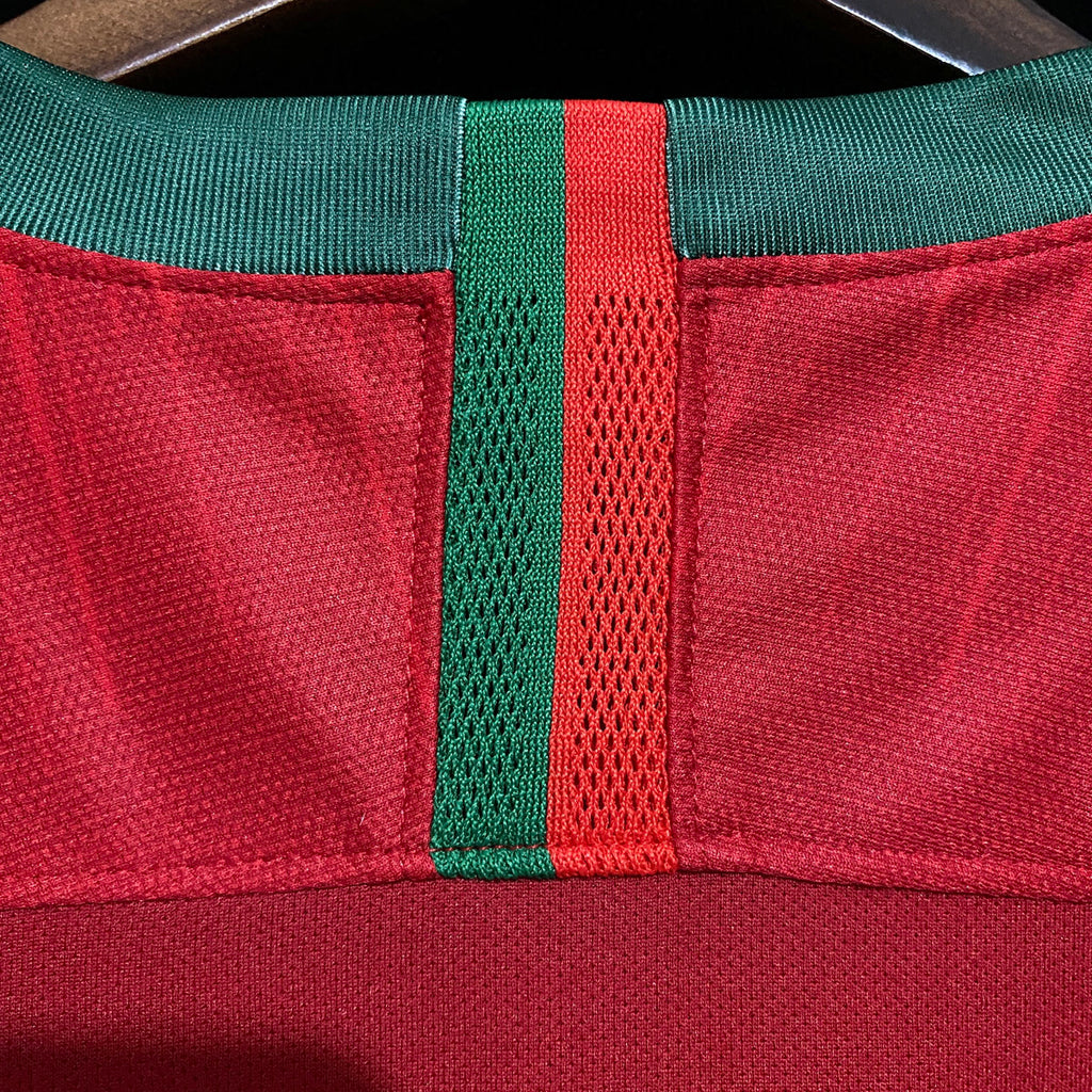 Portugal 2018 Home - Retro