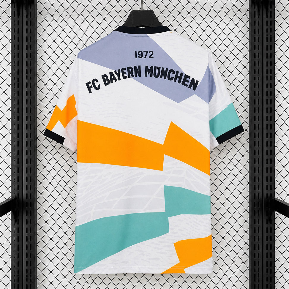 Bayern Munich 2022/23 Olympiastadion - Retro