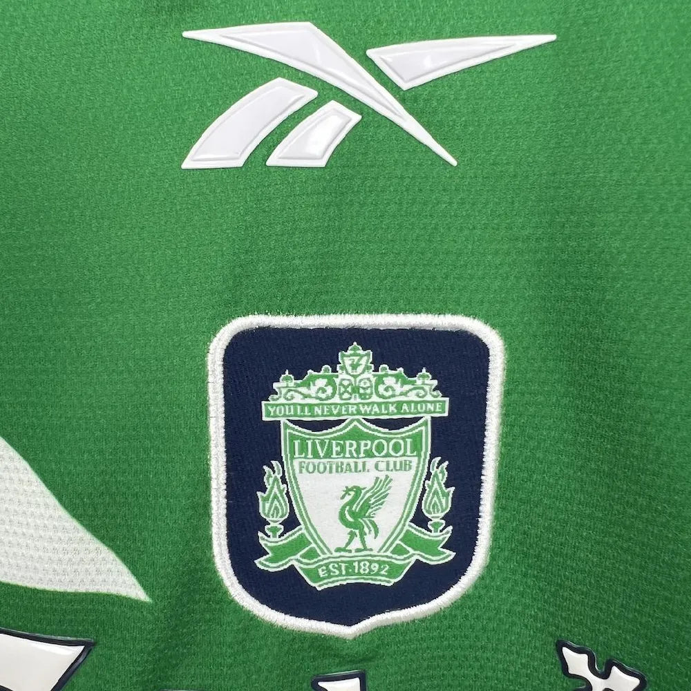 Liverpool FC 1999/01 Away - Retro
