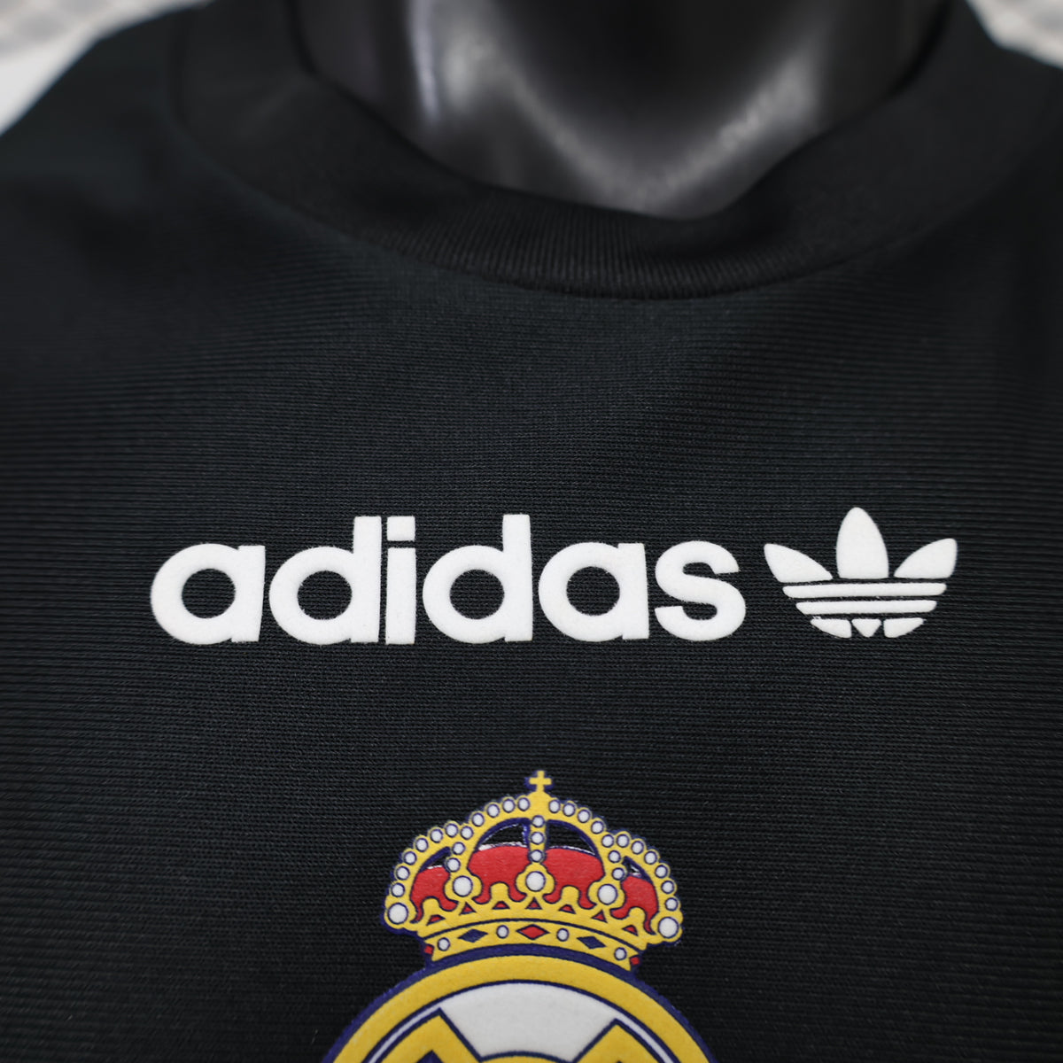 Real Madrid 2026/27 Black EQT Shirt - Player Version