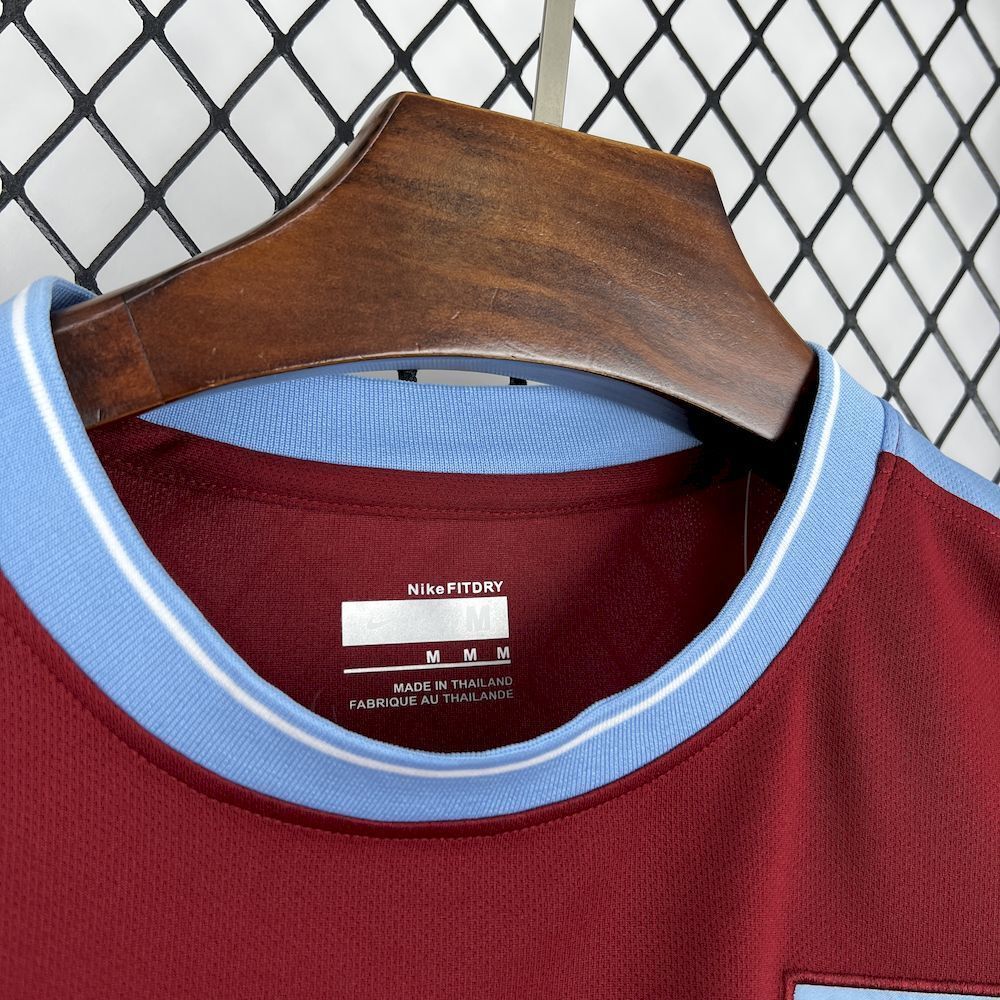 Aston Villa 2009/10  Home - Retro