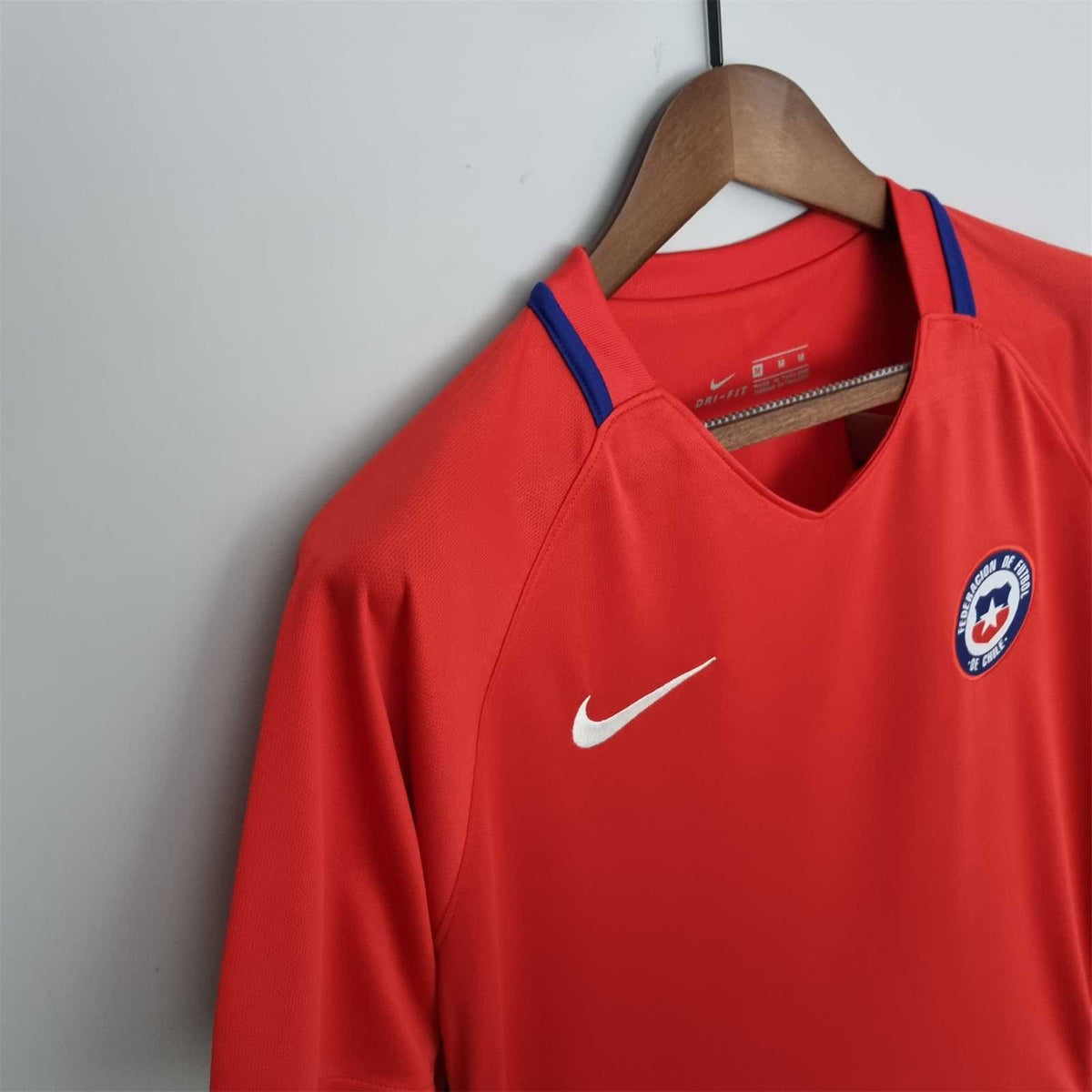 Chile 2016/17 Home - Retro